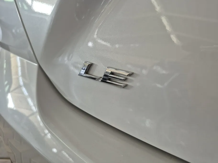 2025 Toyota Camry  LE HEV 