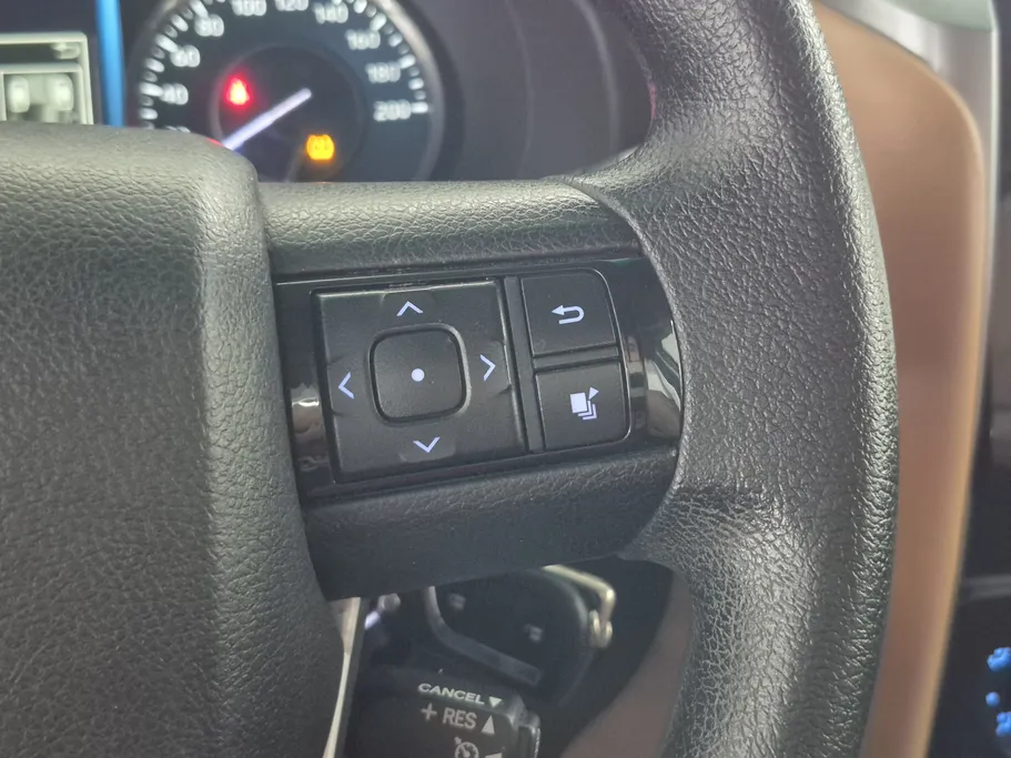 تويوتا فورتشنر GX1 2021 