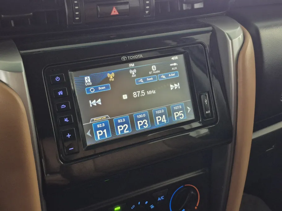 تويوتا فورتشنر GX1 2021 