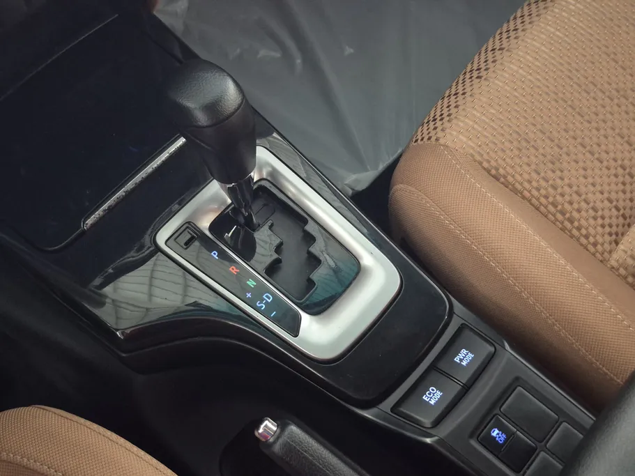 تويوتا فورتشنر GX1 2021 