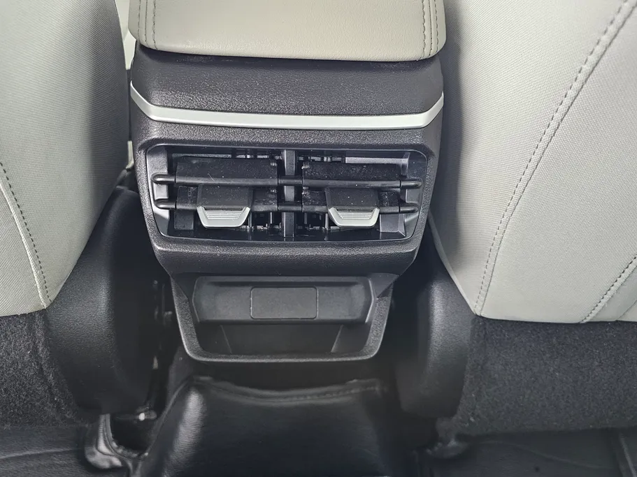 جيلي امجراند GS 2024 