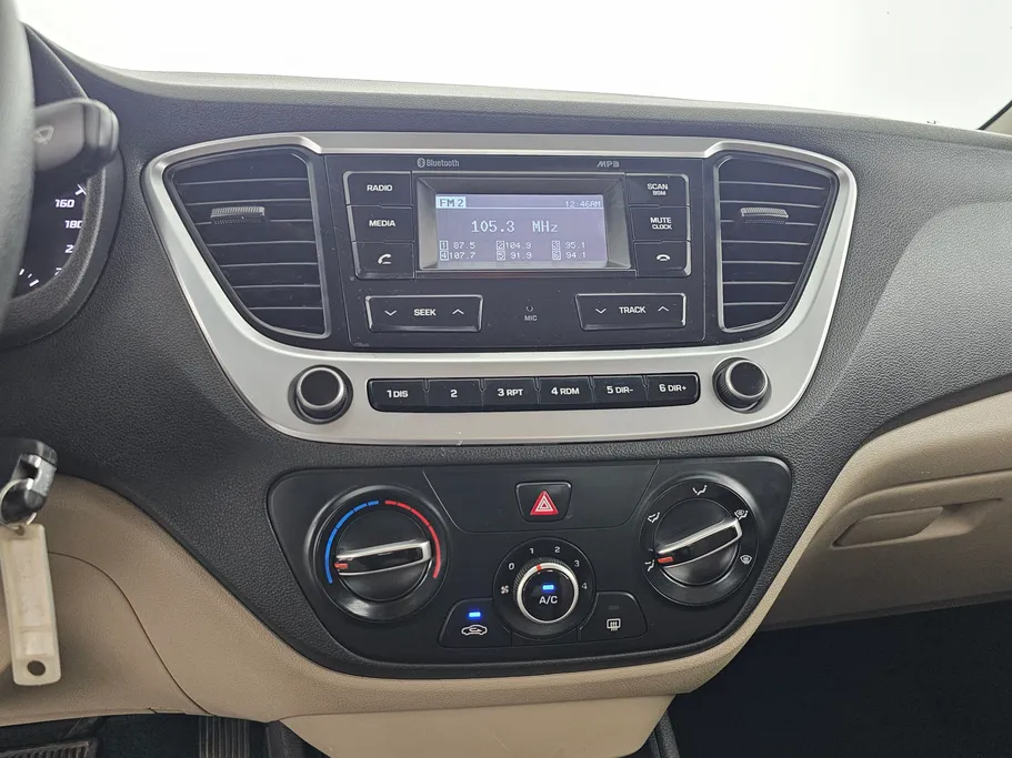 هيونداي اكسنت سمارت 2023 