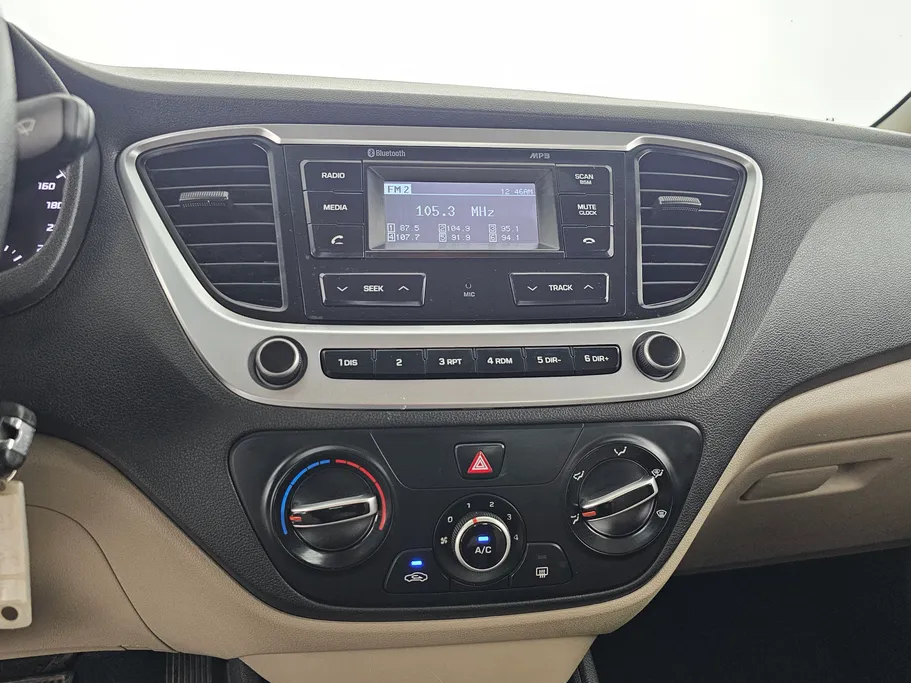 هيونداي اكسنت سمارت 2023 