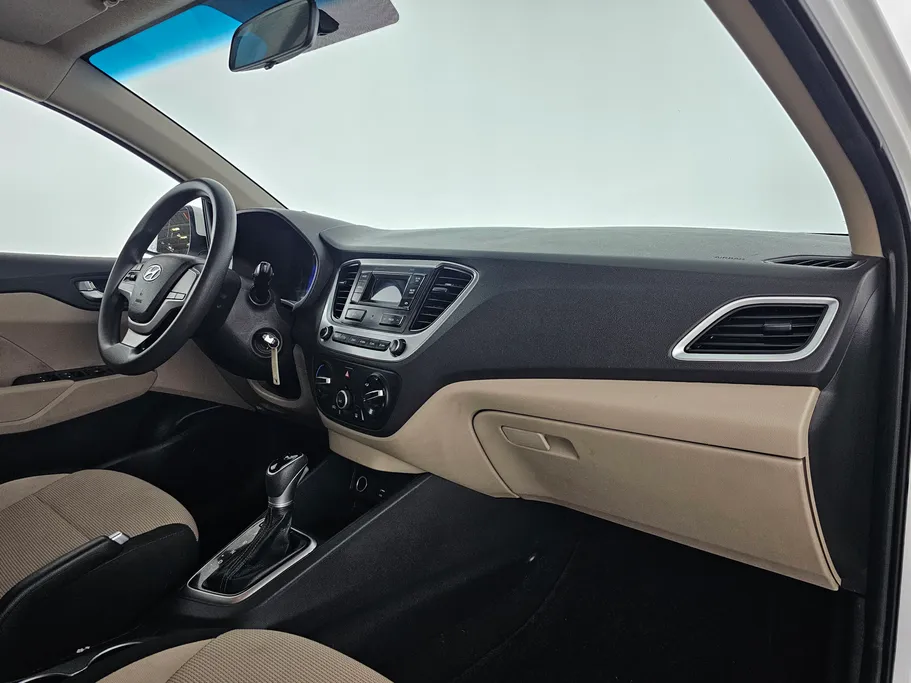 هيونداي اكسنت سمارت 2023 