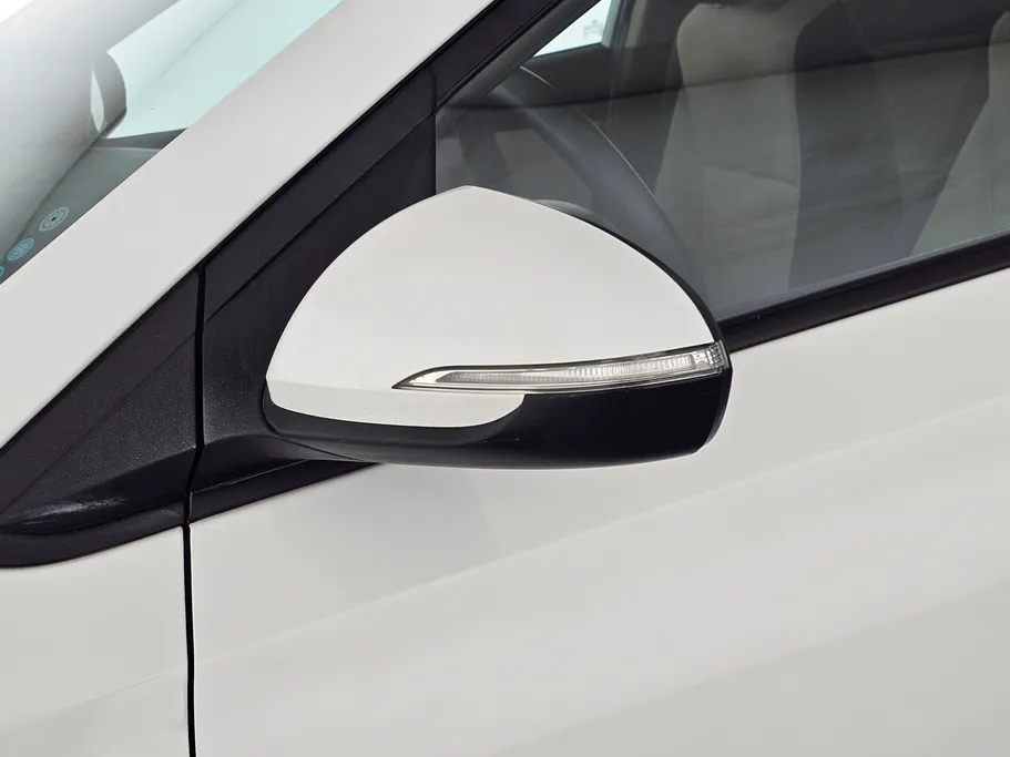 هيونداي اكسنت سمارت 2023 