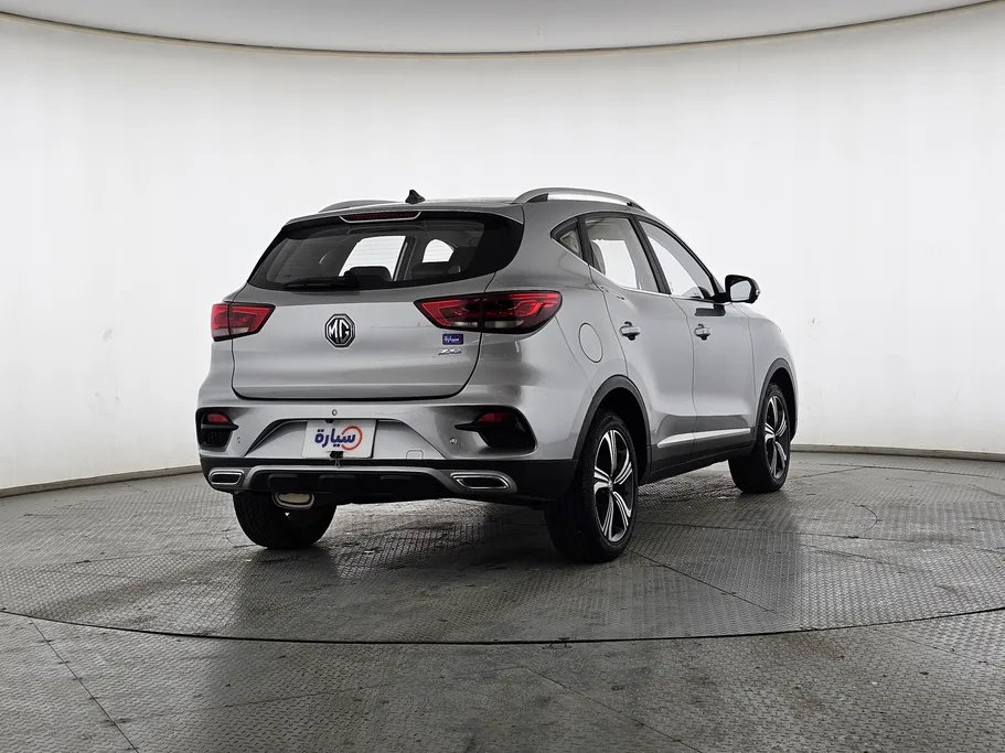 ام جي ZS LUX 2023 