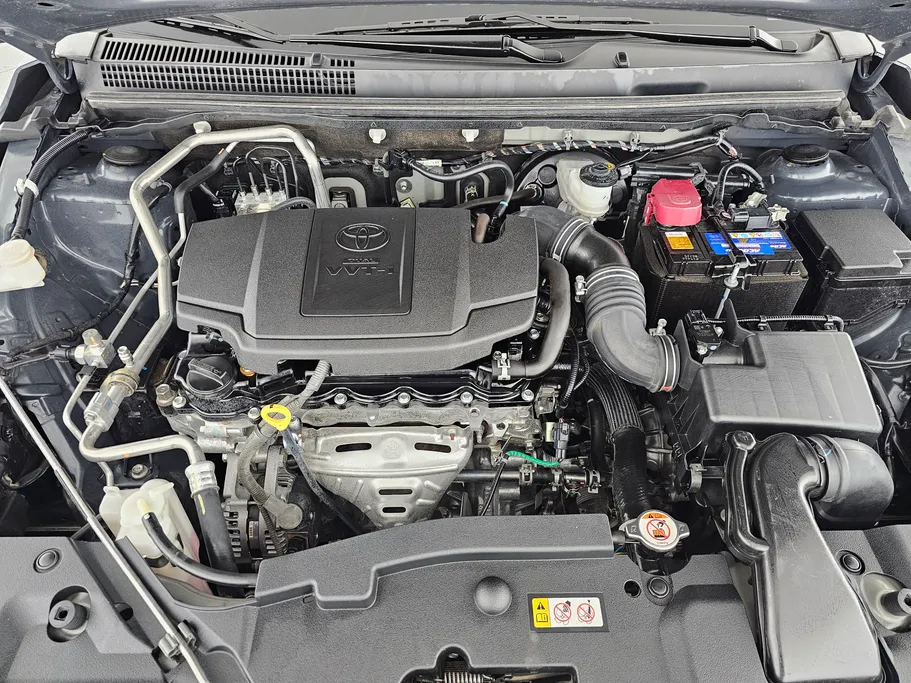 2023 Toyota Yaris  Y 