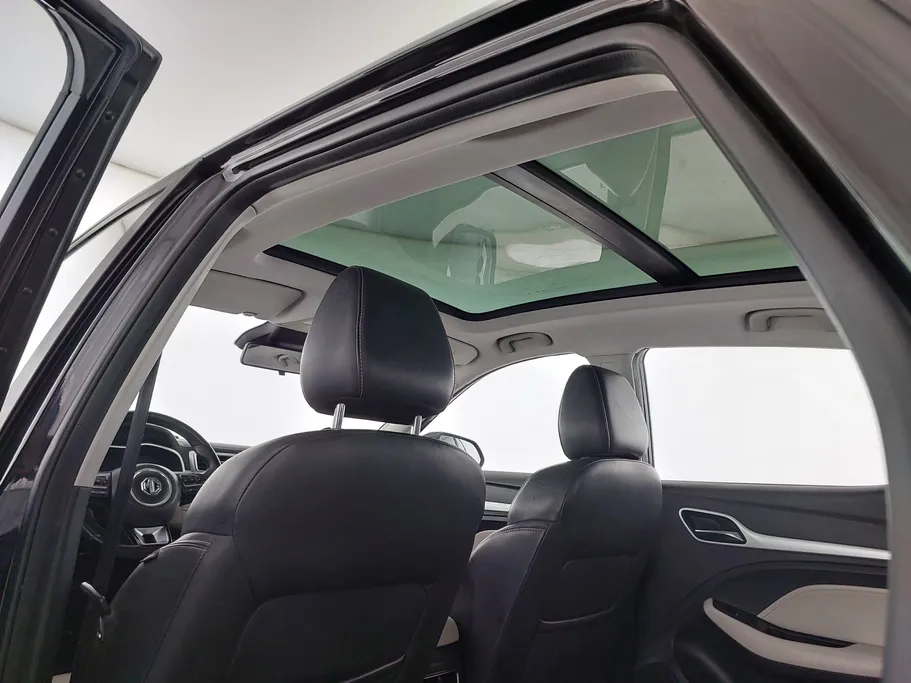 ام جي ZS LUX 2023 