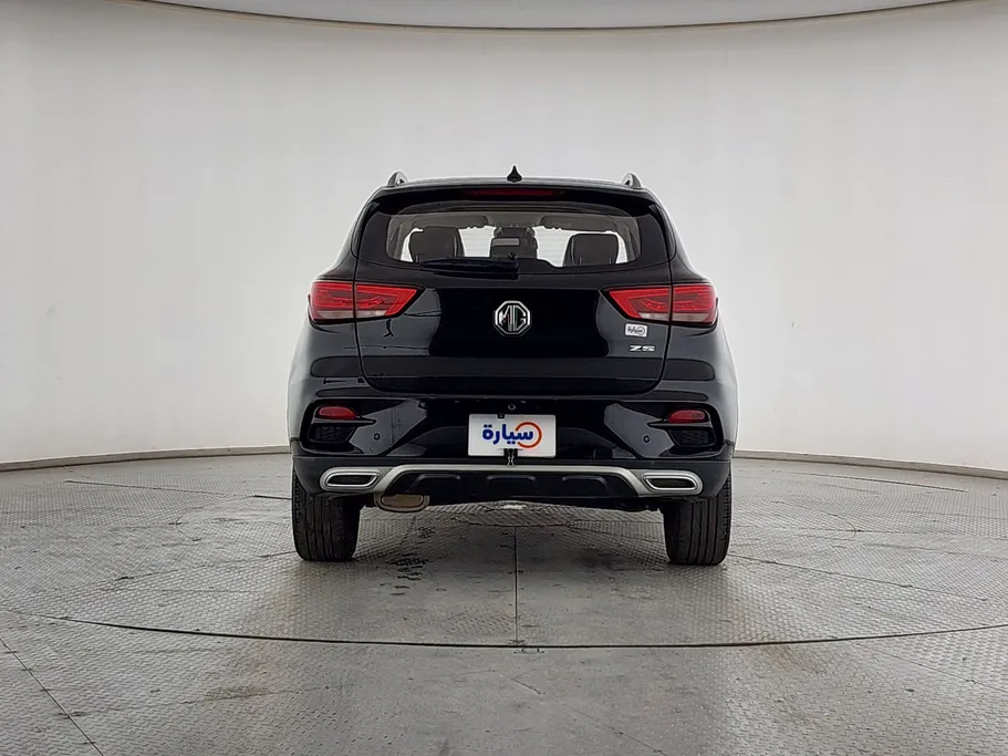 ام جي ZS LUX 2023 