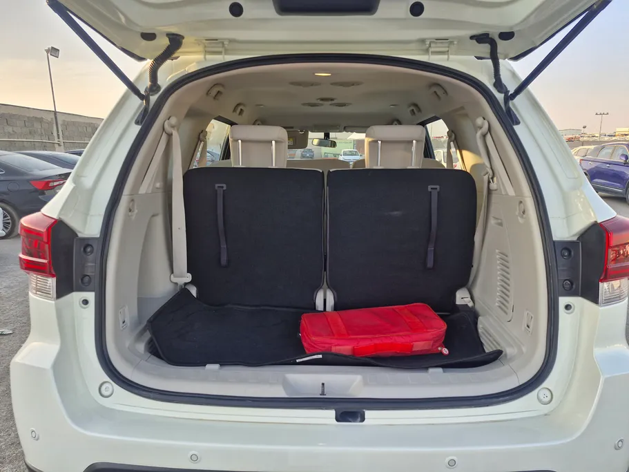 2023 Nissan Xterra SE 