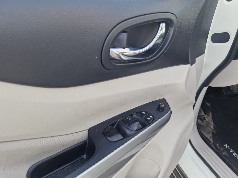 2023 Nissan Xterra SE 