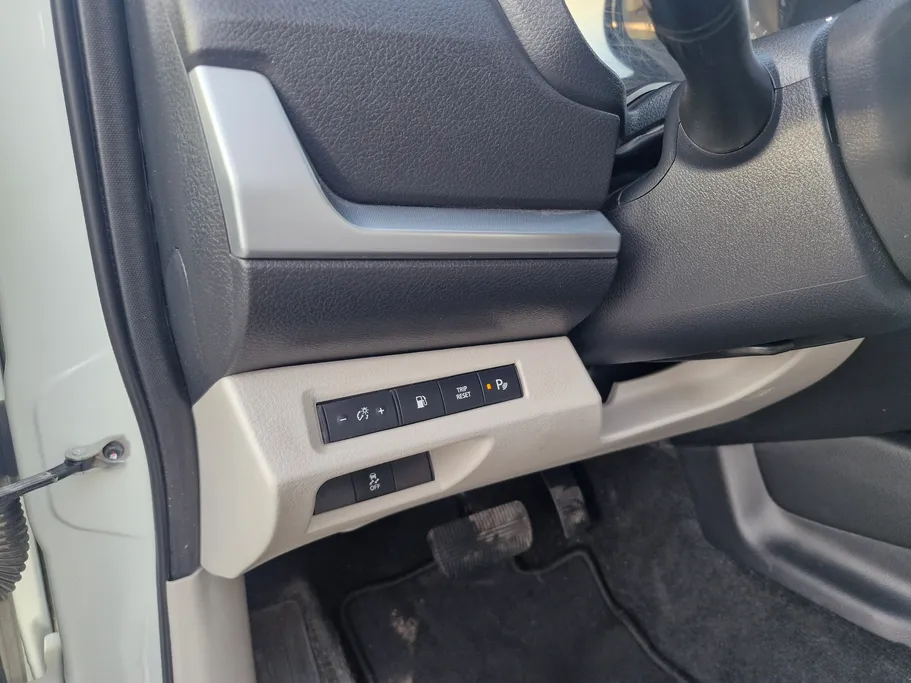 2023 Nissan Xterra SE 