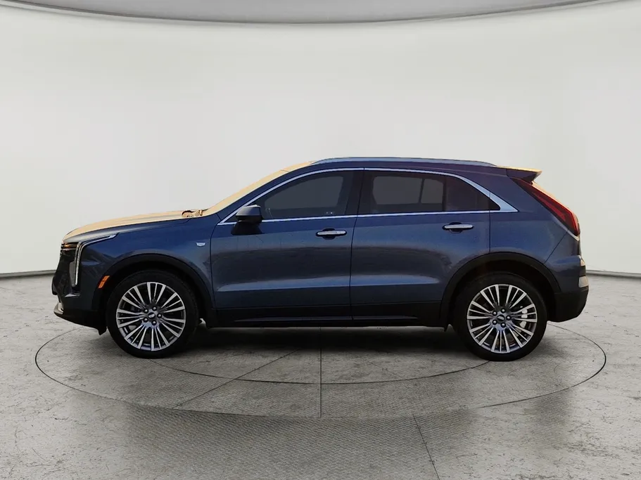 2025 Cadillac XT4  