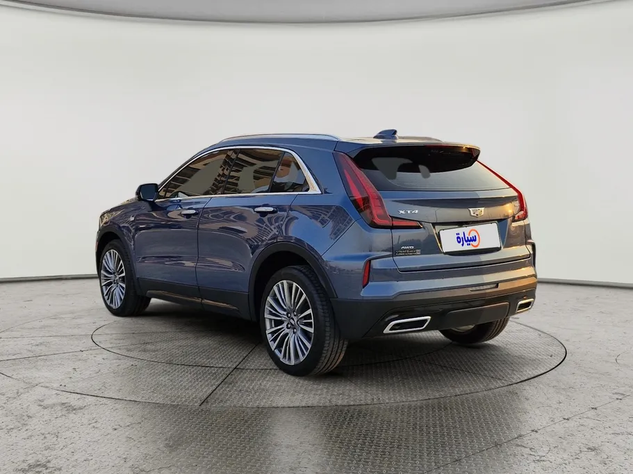 2025 Cadillac XT4  