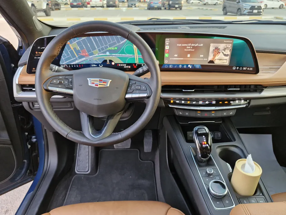 كاديلاك اكس تي 4  2025 