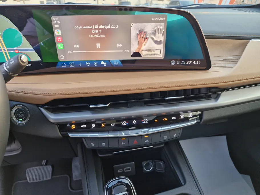 كاديلاك اكس تي 4  2025 