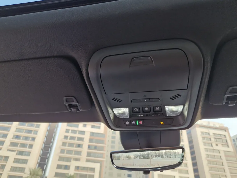 كاديلاك اكس تي 4  2025 