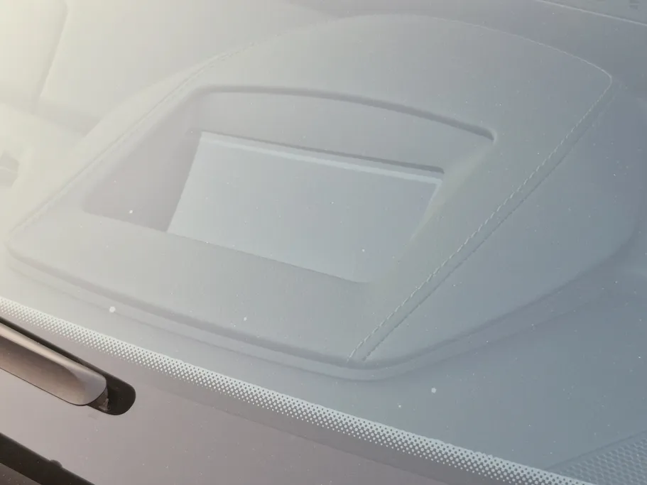 كاديلاك اكس تي 4  2025 