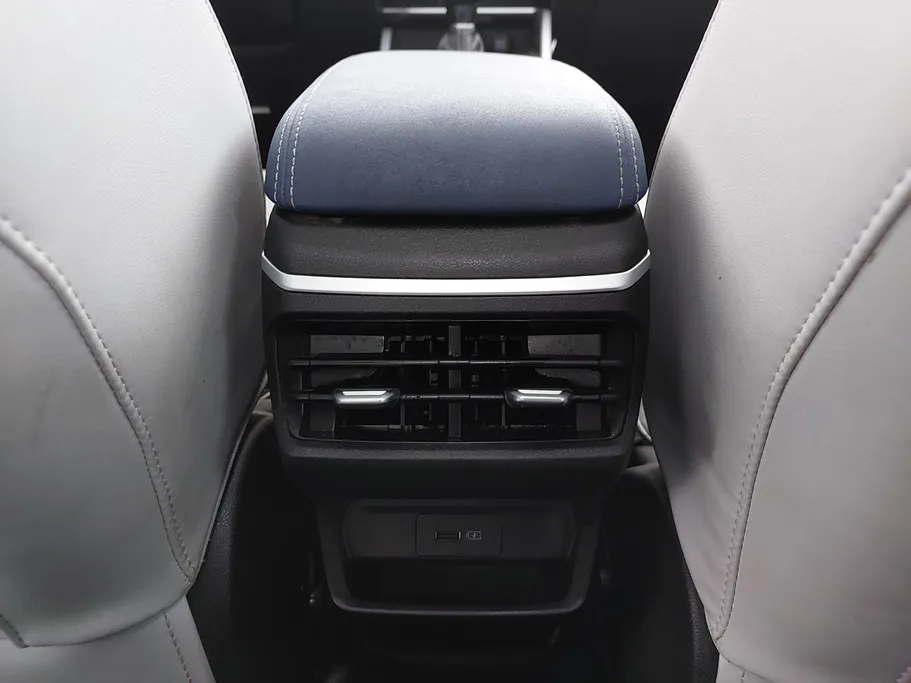 2023 Geely Emgrand GF 