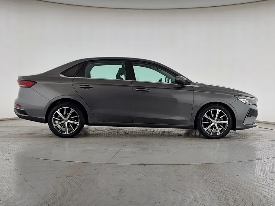 2023 Geely Emgrand GF 