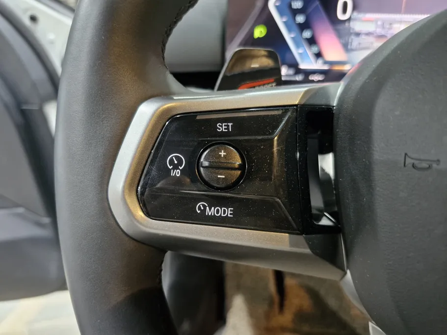 2024 BMW 5 Series 520i 