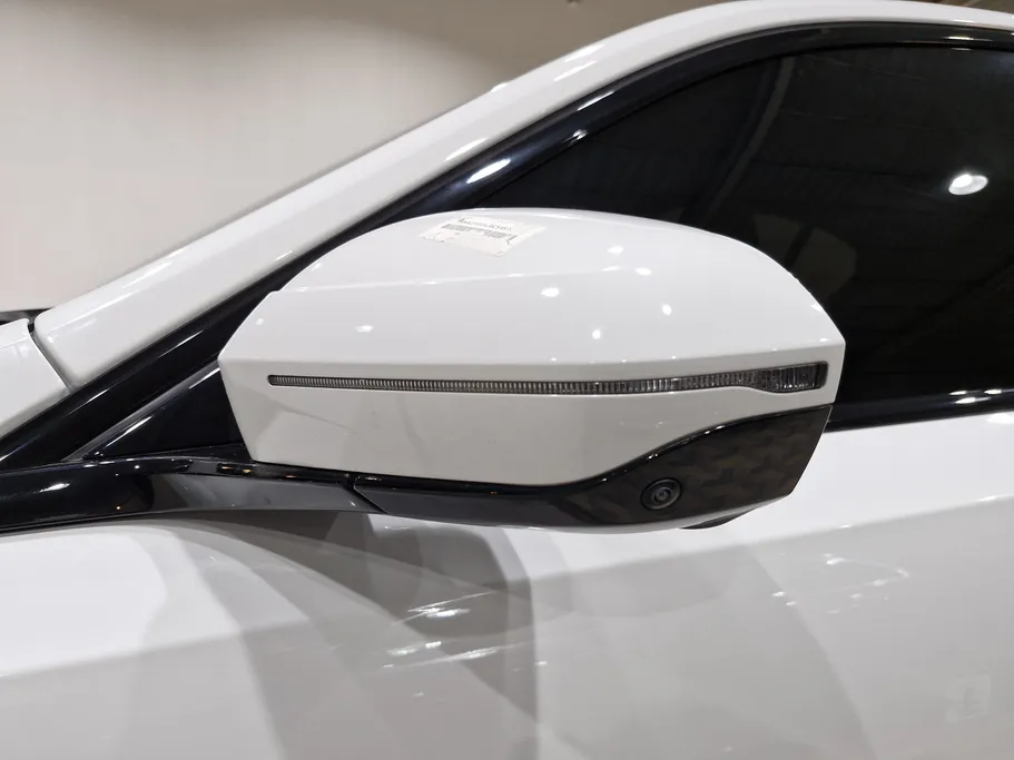 2024 BMW 5 Series 520i 