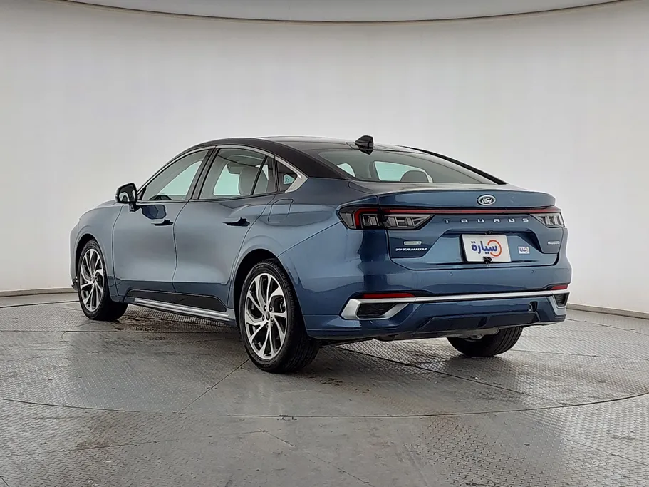 فورد تورس تيتانيوم الإصدار الجديد 2023 