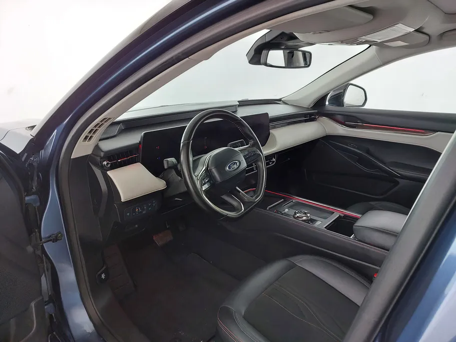 فورد تورس تيتانيوم الإصدار الجديد 2023 