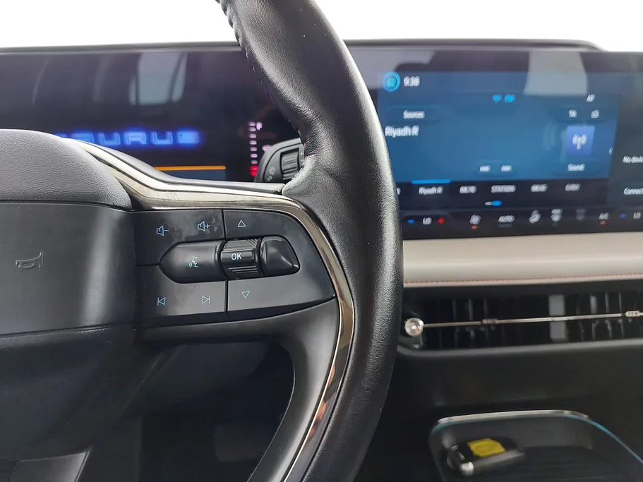 فورد تورس تيتانيوم الإصدار الجديد 2023 