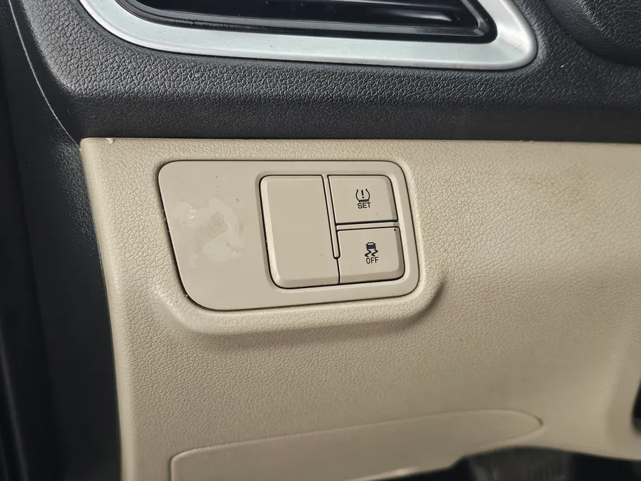 هيونداي اكسنت سمارت 2023 