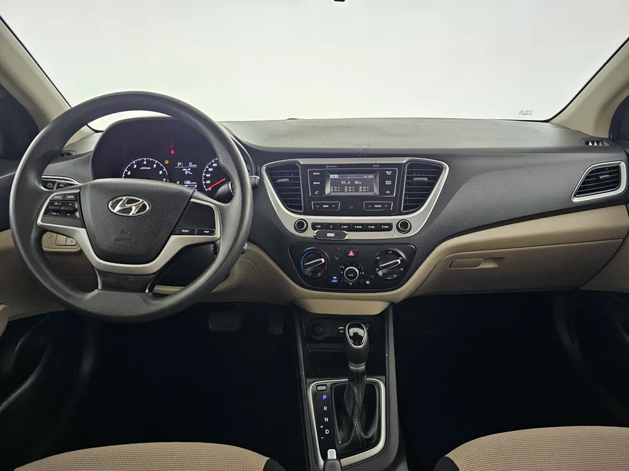 هيونداي اكسنت سمارت 2023 