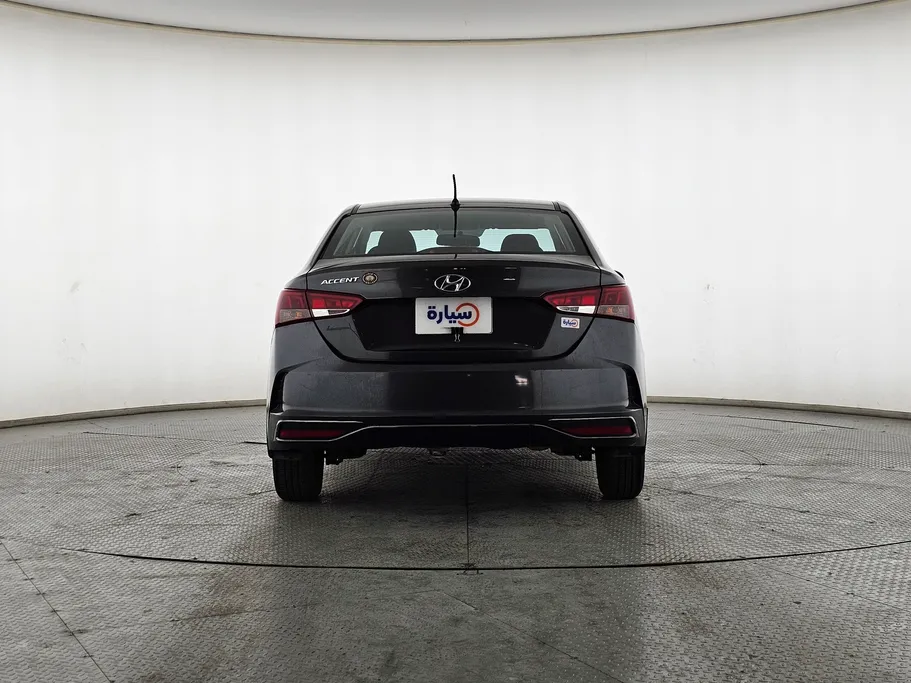 هيونداي اكسنت سمارت 2023 