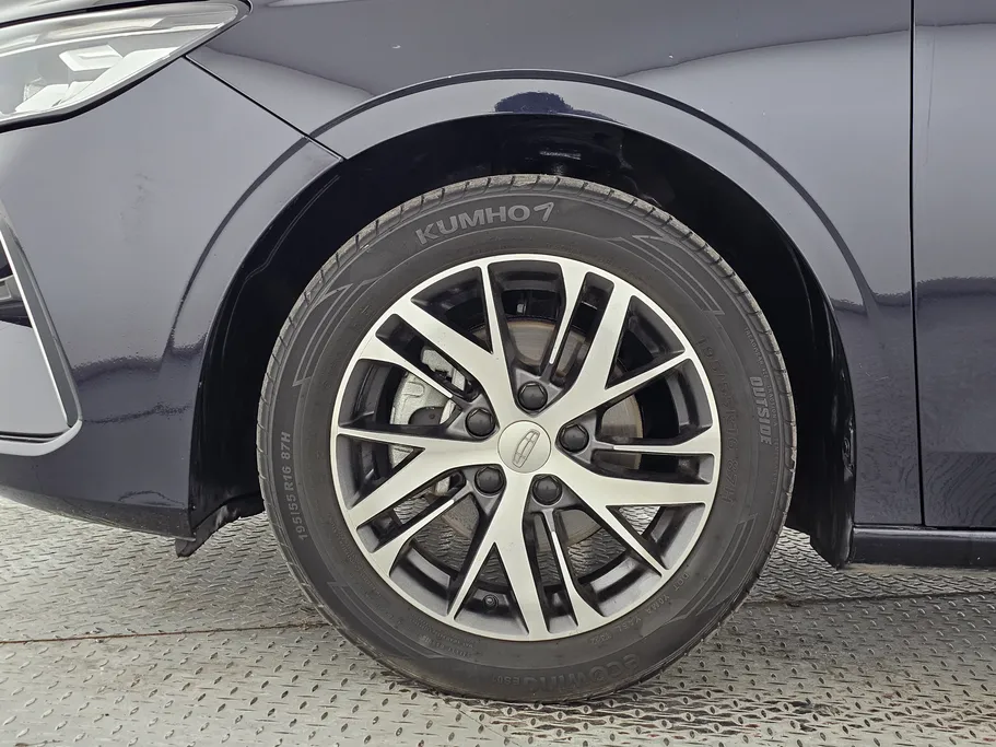 جيلي امجراند GS 2023 