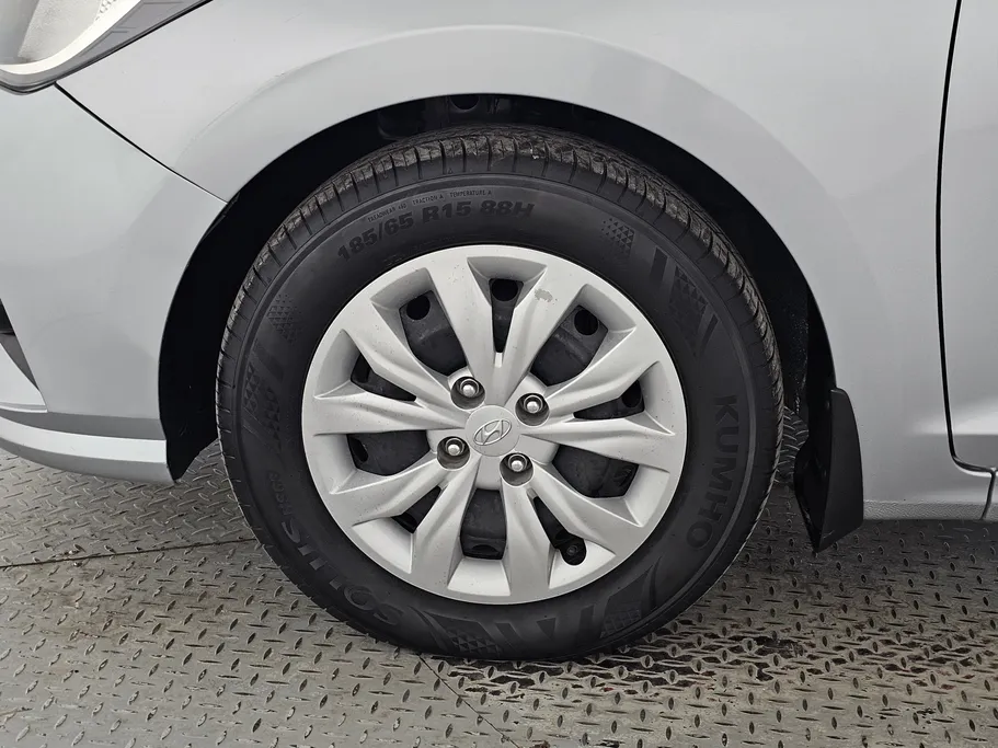 هيونداي اكسنت سمارت 2021 