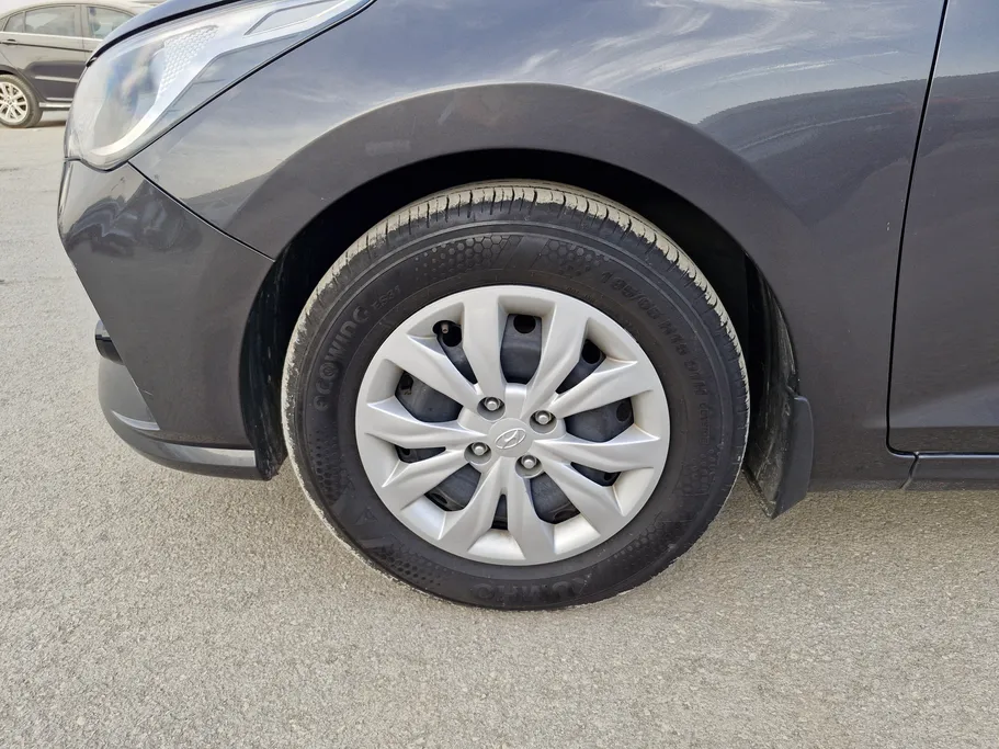 2023 Hyundai Accent Smart 