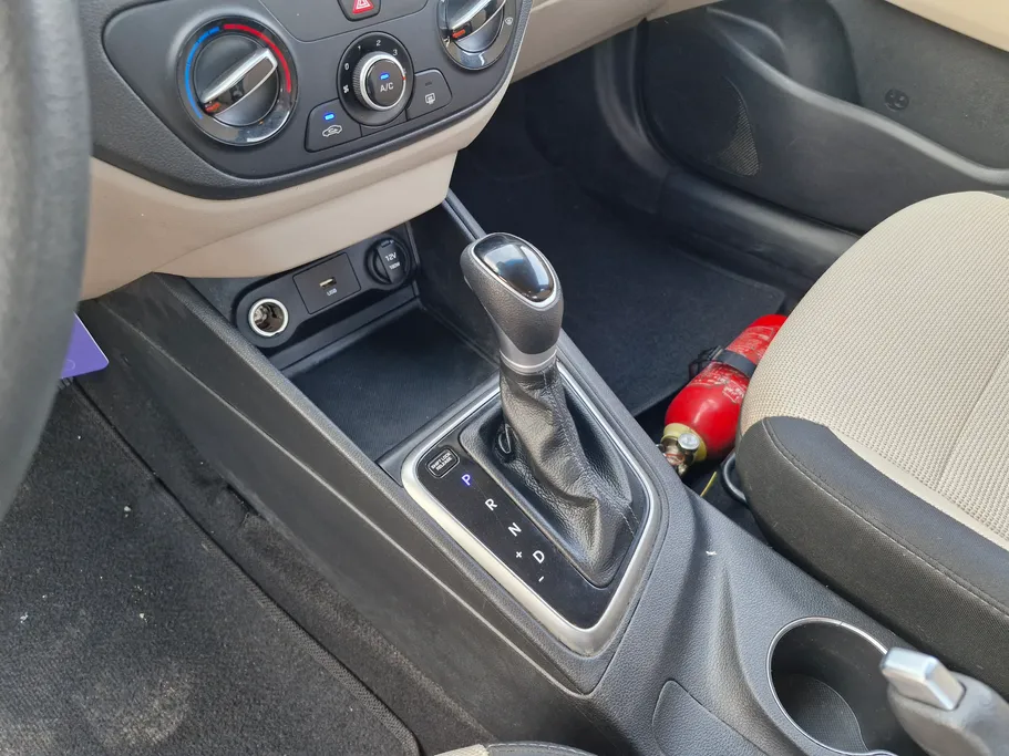 2023 Hyundai Accent Smart 