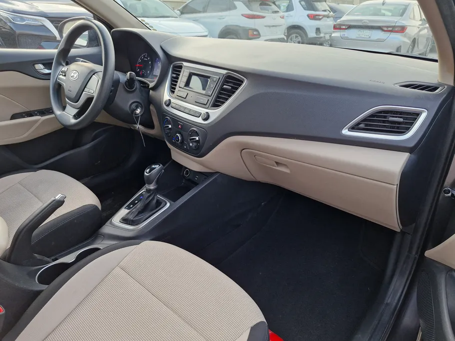 2023 Hyundai Accent Smart 