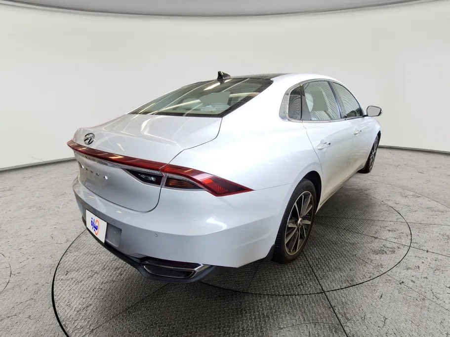 2023 Hyundai Azera Smart 