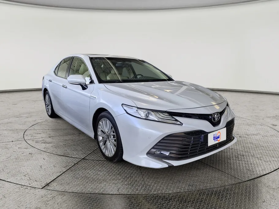 2020 Toyota Camry  SE plus 