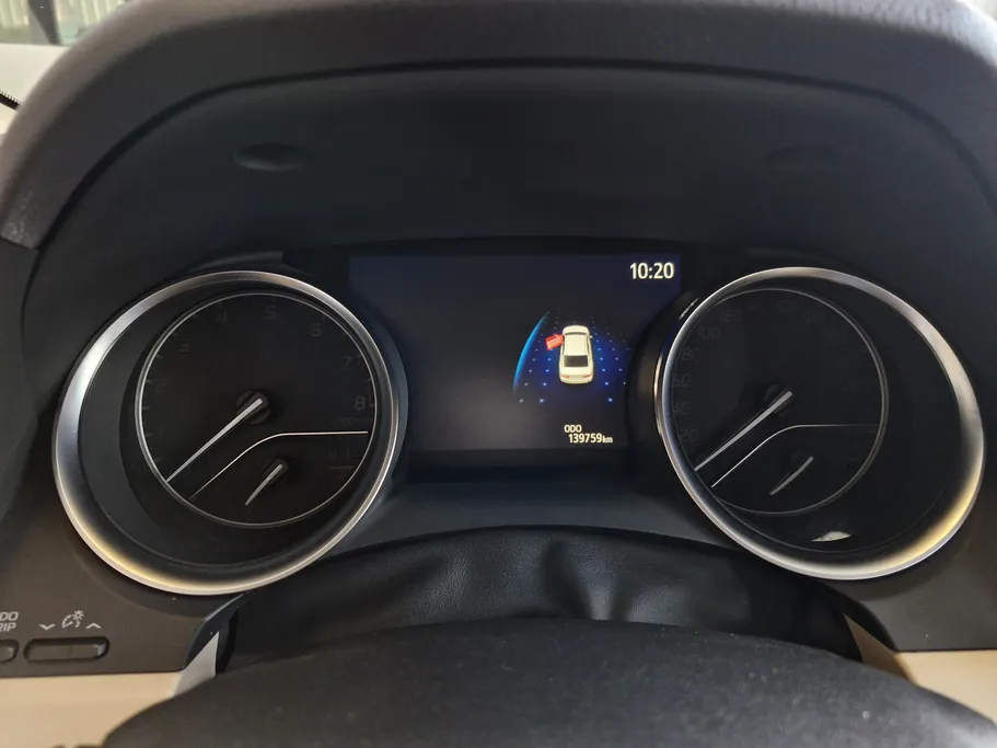 2020 Toyota Camry  SE plus 