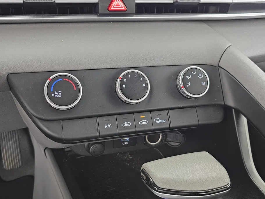 هيونداي النترا سمارت 2023 