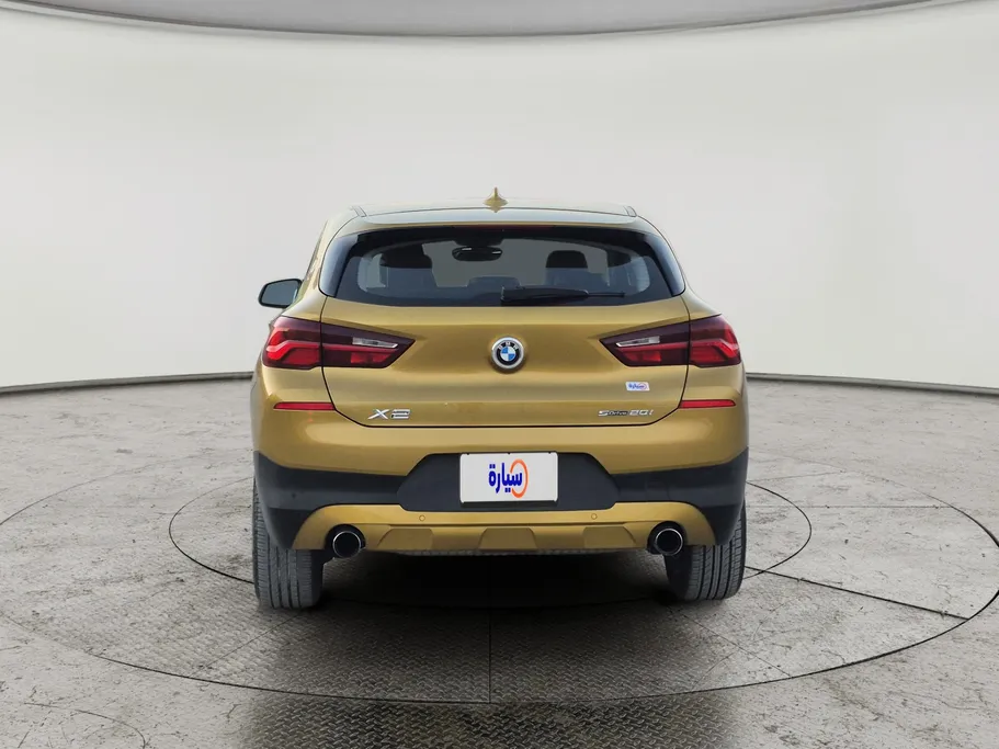 بي ام دبليو الفئة اكس 2 xDrive 20i 2022 