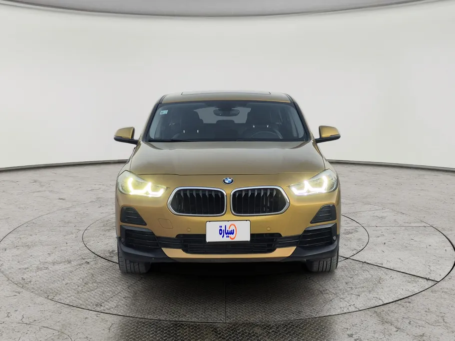 بي ام دبليو الفئة اكس 2 xDrive 20i 2022 