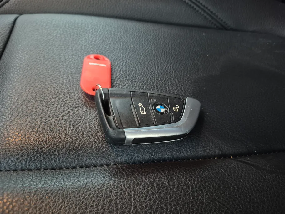 بي ام دبليو الفئة اكس 2 xDrive 20i 2022 