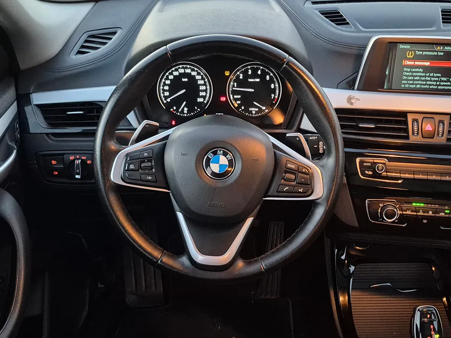 بي ام دبليو الفئة اكس 2 xDrive 20i 2022 