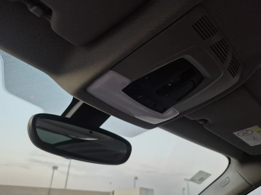 بي ام دبليو الفئة اكس 2 xDrive 20i 2022 