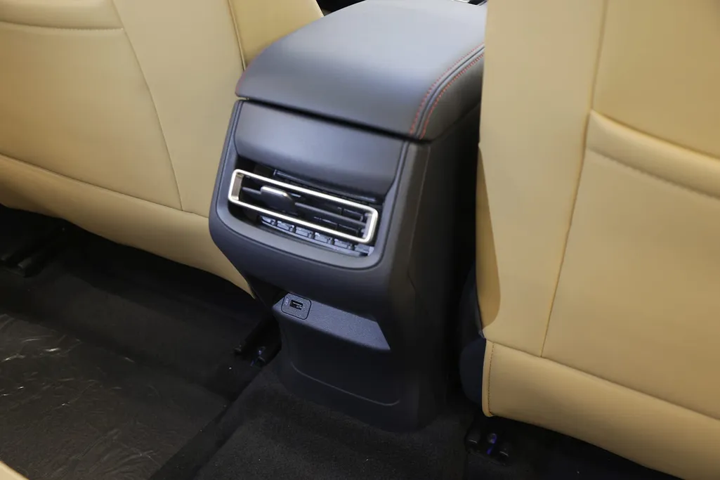 شانجان يوني تي Elite 2026 