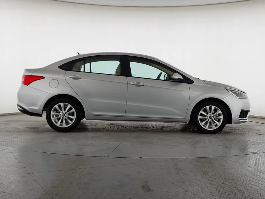 شيري اريزو 5 Comfort 2023 