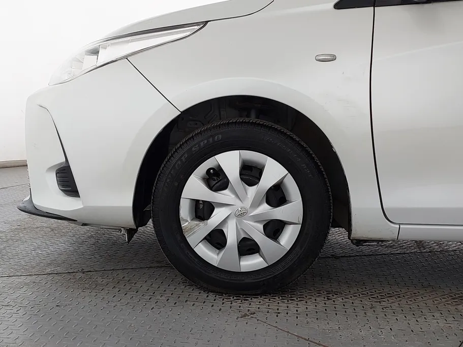 تويوتا يارس Y 2022 