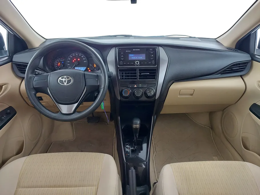 تويوتا يارس Y 2022 